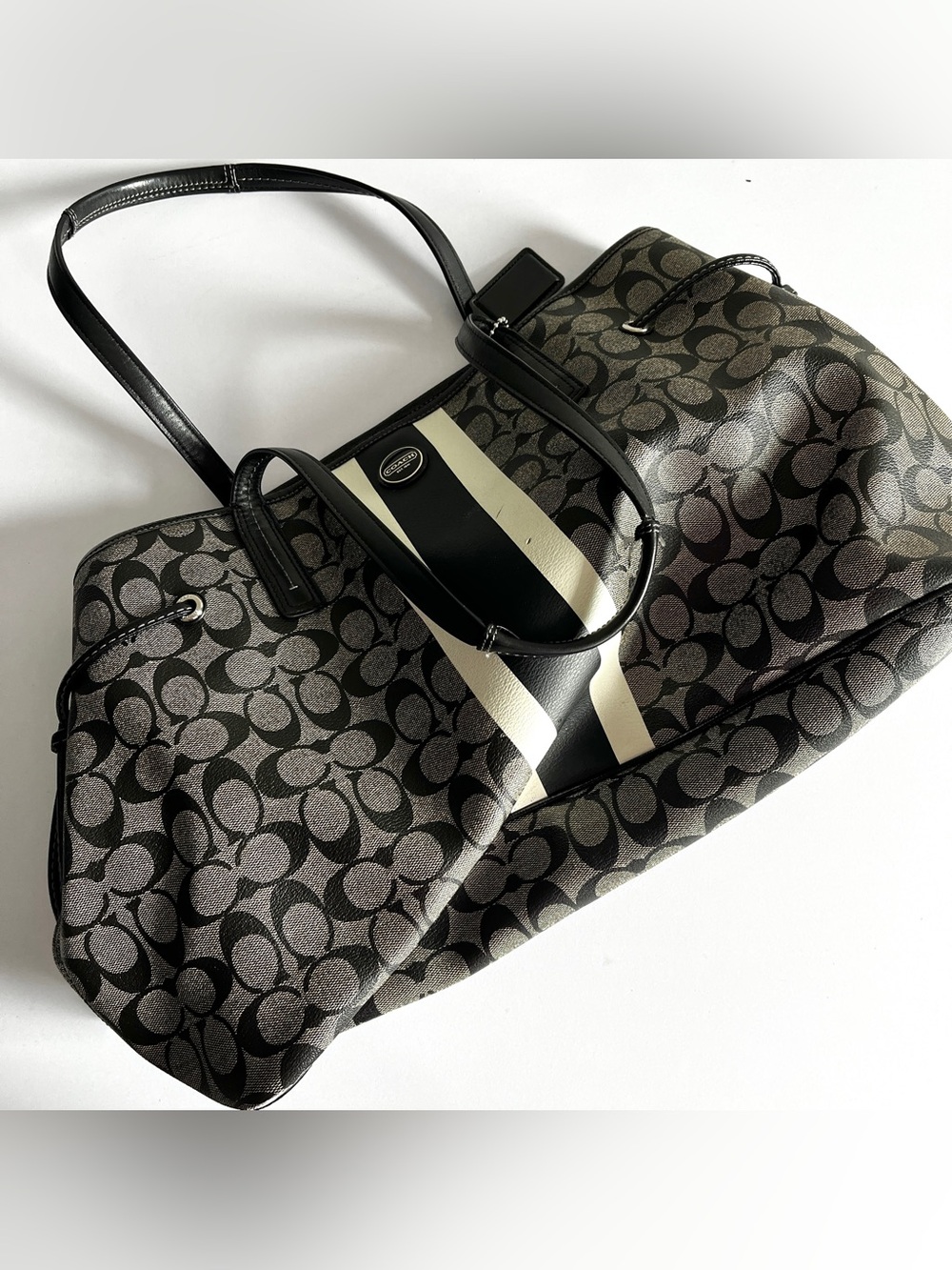 Coach carryall tote large signature stripe print bag black gray shoulder straps